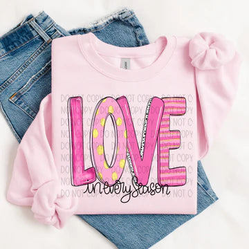 Love In Every Season Gildan Unisex Heavy Blend™ Crewneck Sweatshirt Light Pink