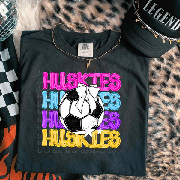Huskies On Repeat Soccer Bow Comfort Colors Unisex Garment-Dyed Heavyweight T-Shirt Black