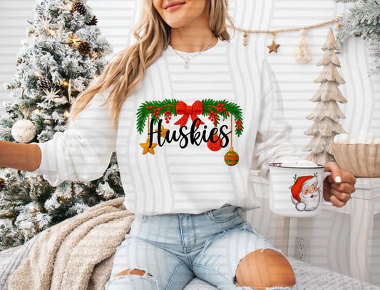 Huskie Christmas Garland  Bella + Canvas Long Sleeve Tee White