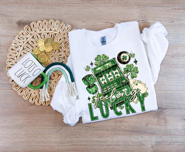 Feeling Lucky Slots Gildan Unisex Heavy Blend™ Crewneck Sweatshirt White