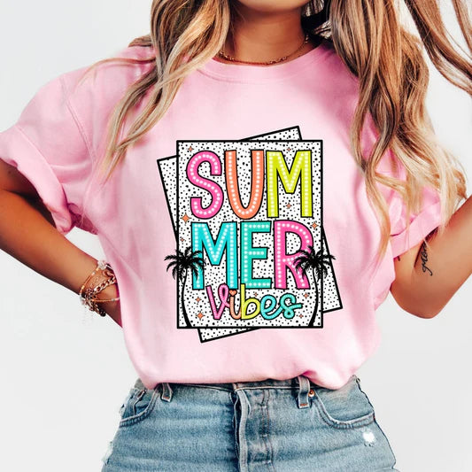 Summer Vibes Palm Trees Gildan Softstyle® T-Shirt Light Pink