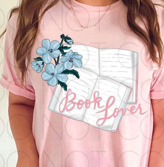 Book Lover Gildan Softstyle® T-Shirt Light Pink