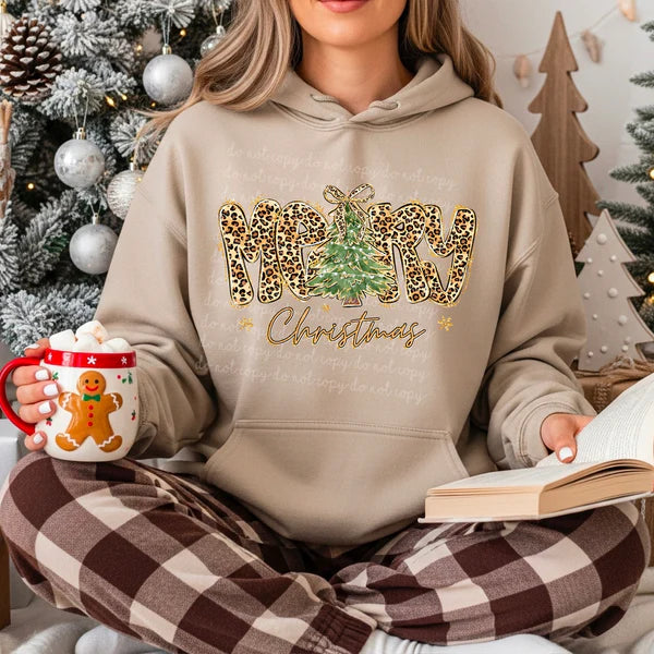 Merry Christmas Leopard With Tree Unisex Heavy Blend™ Hooded Sweatshirt Sand