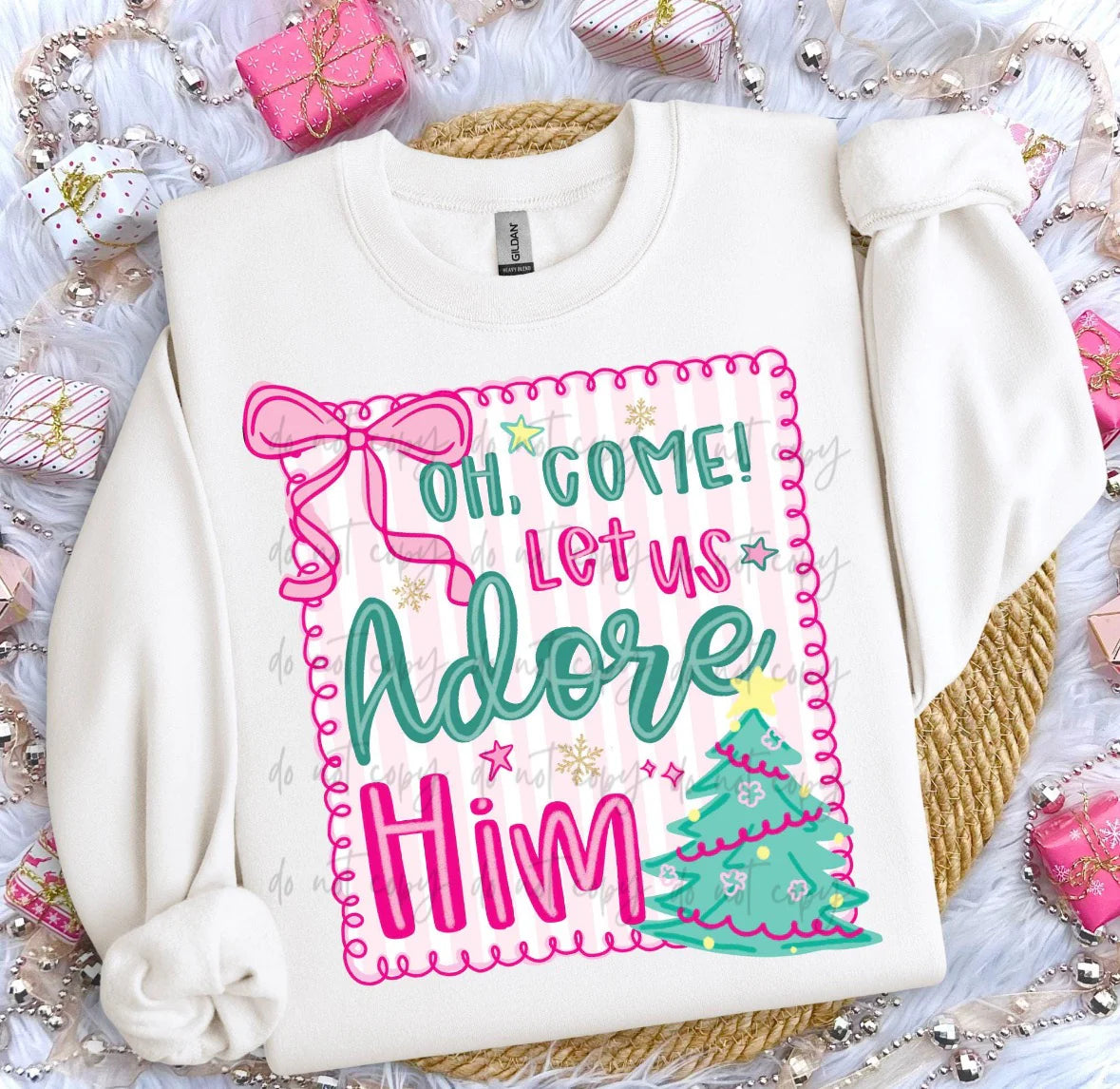 Oh Come Let Us Adore Him Bow Tree GGildan Unisex Heavy Blend™ 50/50 Fleece Crew White