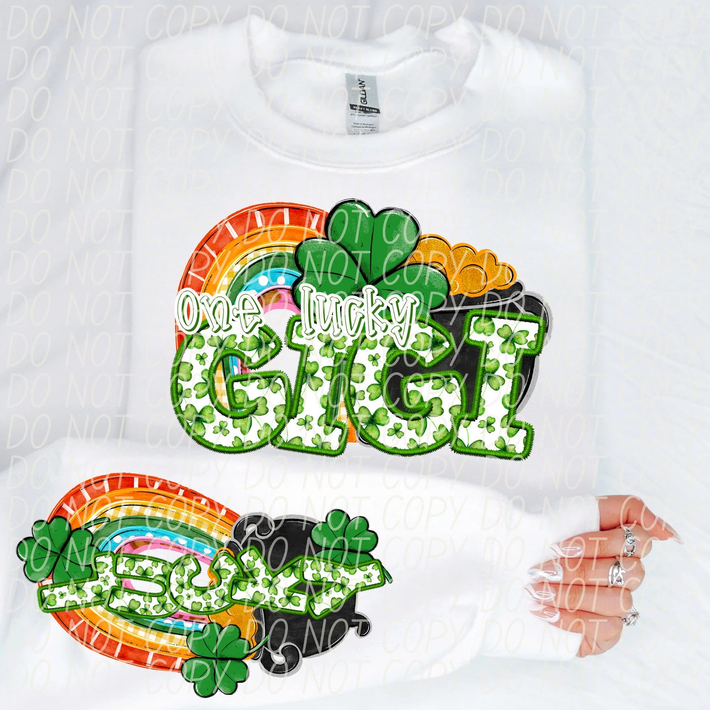 One Lucky Gigi With Sleeve  Gildan Unisex Heavy Blend™ Crewneck Sweatshirt White