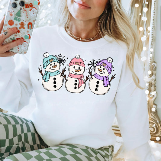 Snowman Pink Purple Blue Gildan Unisex Heavy Blend™ Crewneck Sweatshirt White